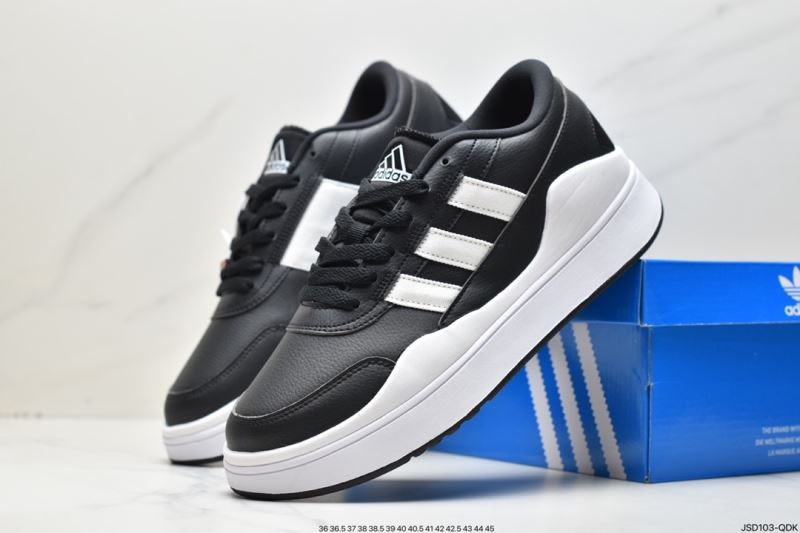 Adidas Sneakers